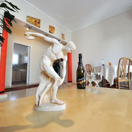 Apartment Near Stavros Niarchos Park & Acropolis Атина Екстериор снимка