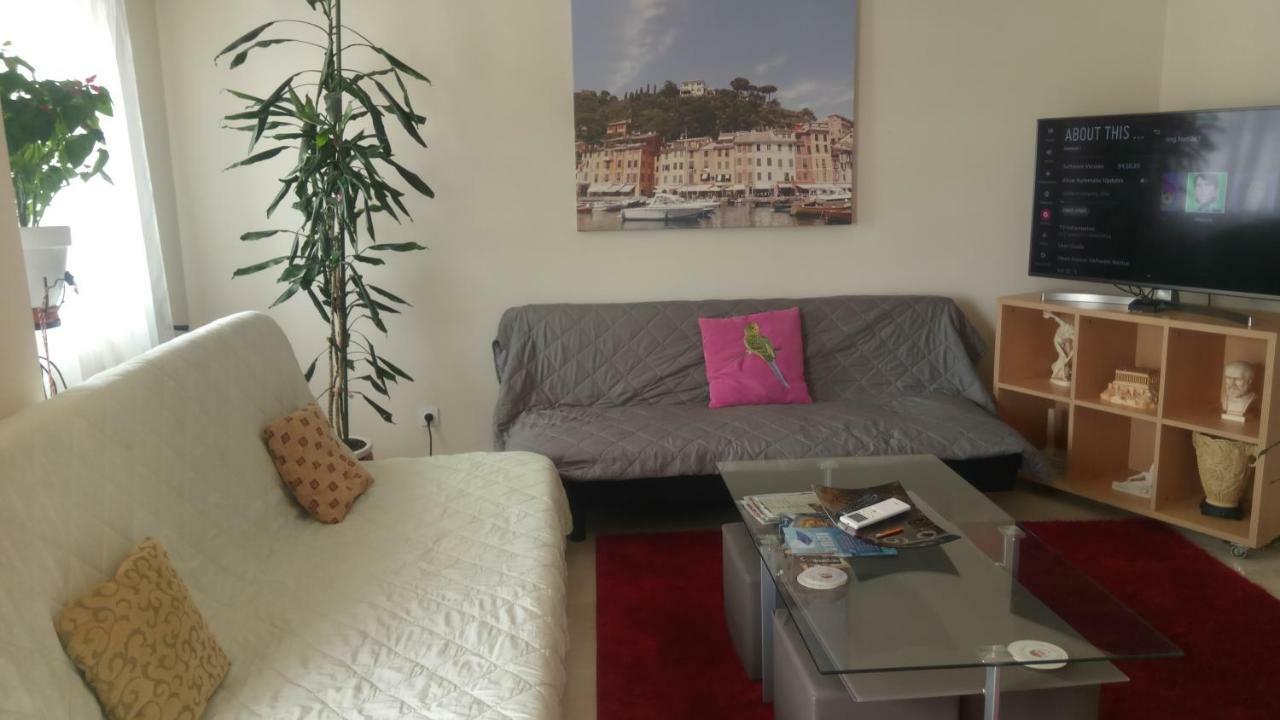 Apartment Near Stavros Niarchos Park & Acropolis Атина Екстериор снимка